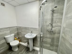 Photo 27- click for photo gallery